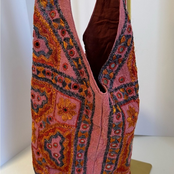 Embroidered Pink Boho Shoulder Bag/ sling sack - Picture 4 of 9